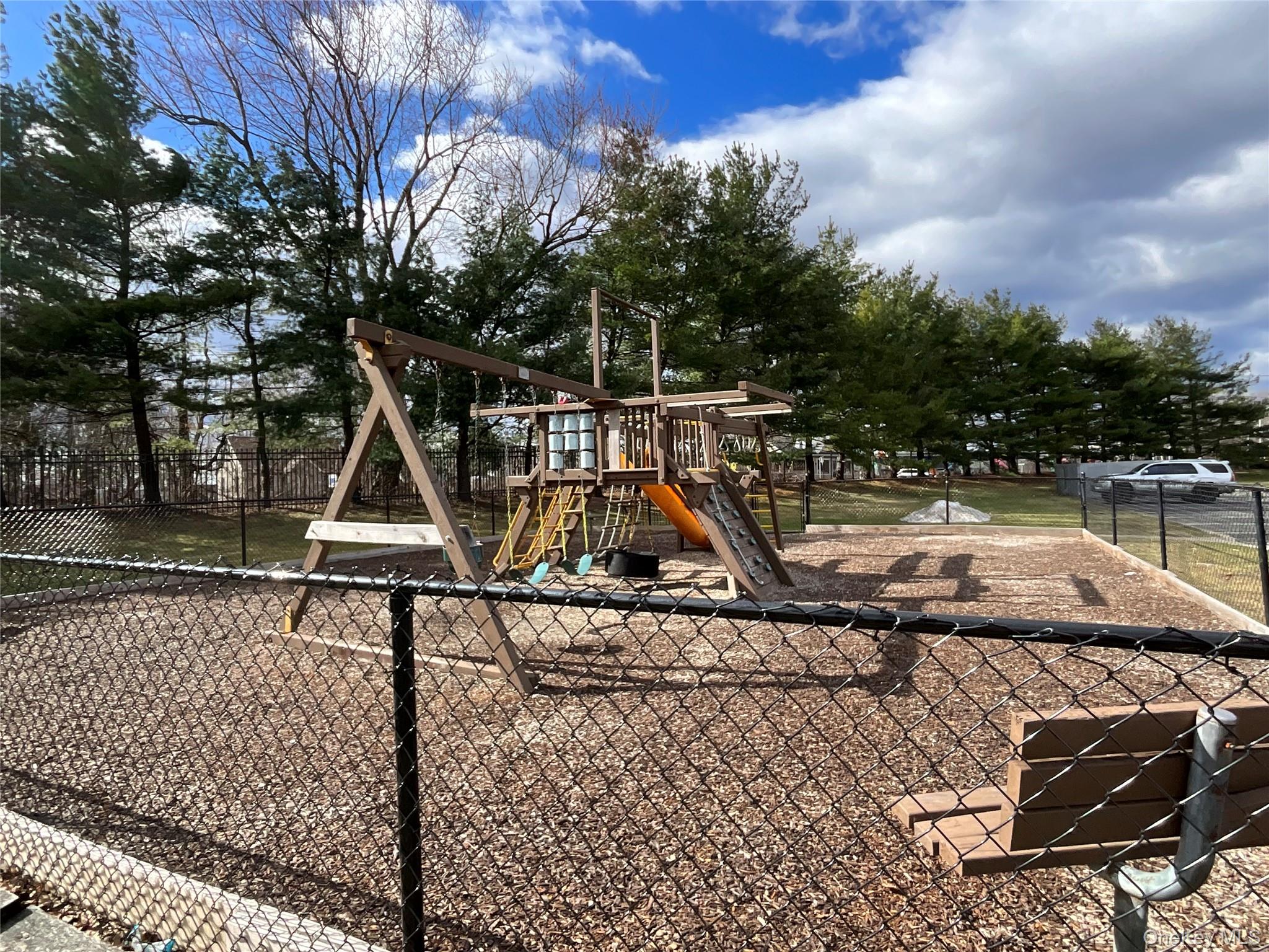 100 Hillside Drive # B10, Middletown, NY 10941