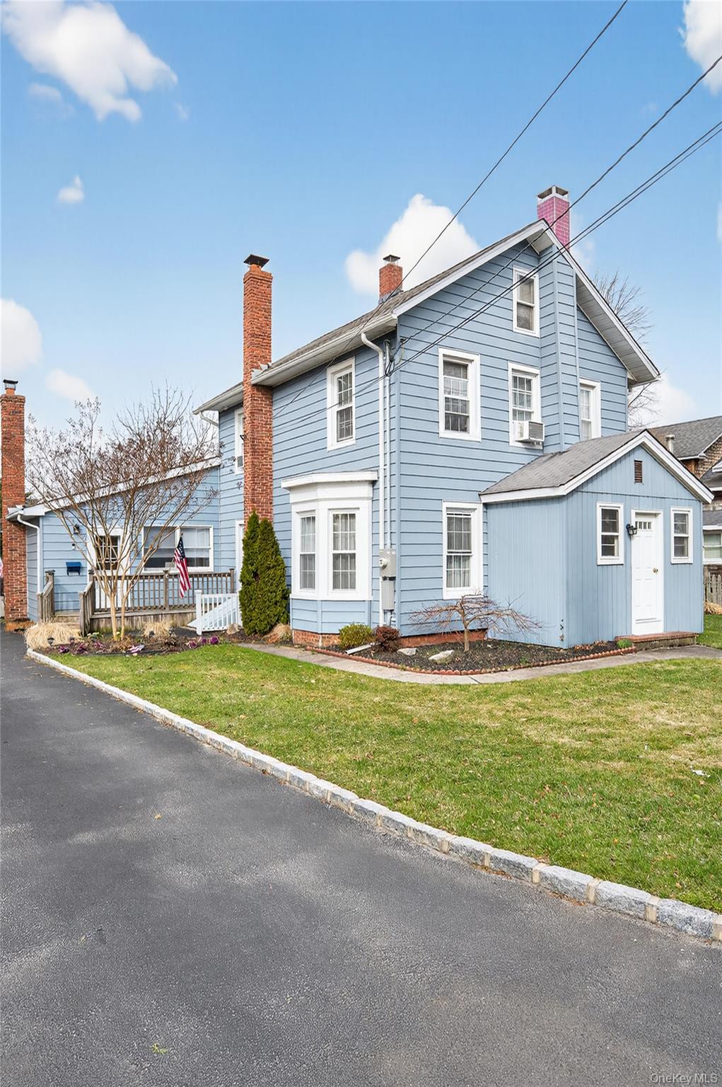 46 Monell Avenue, Islip, NY 11751