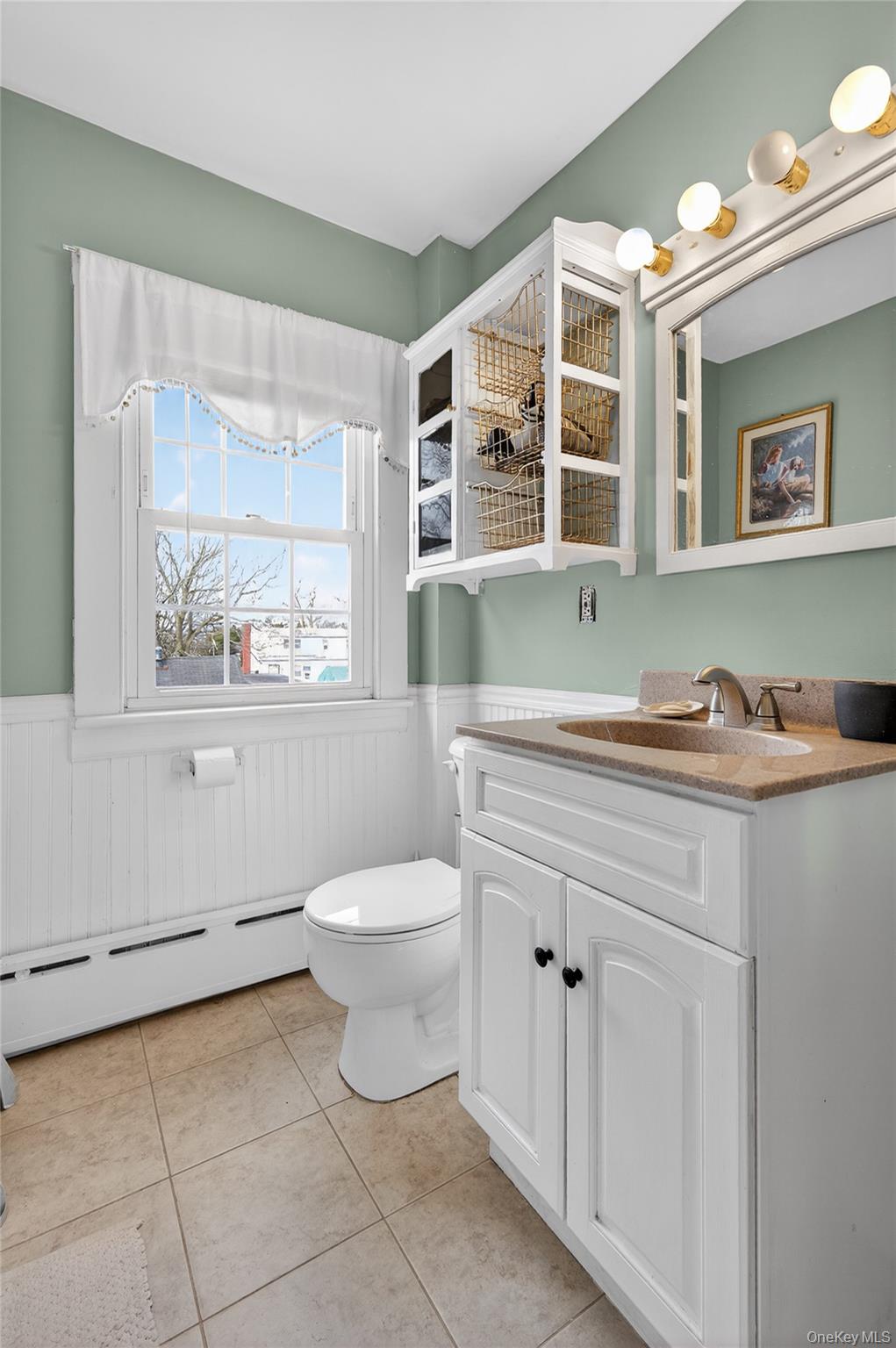 46 Monell Avenue, Islip, NY 11751