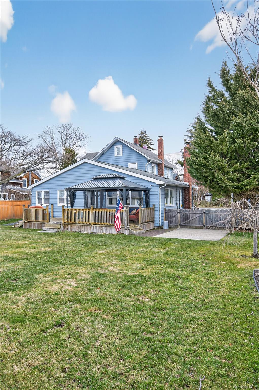 46 Monell Avenue, Islip, NY 11751