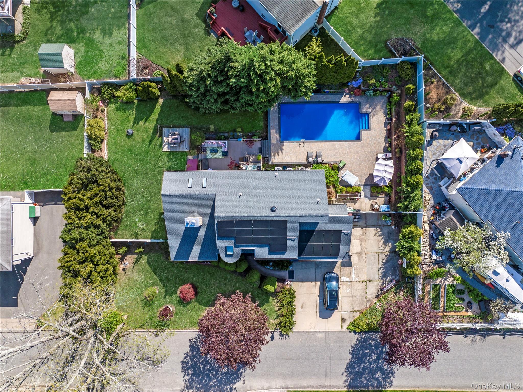 27 Cypress Drive, Kings Park, NY 11754