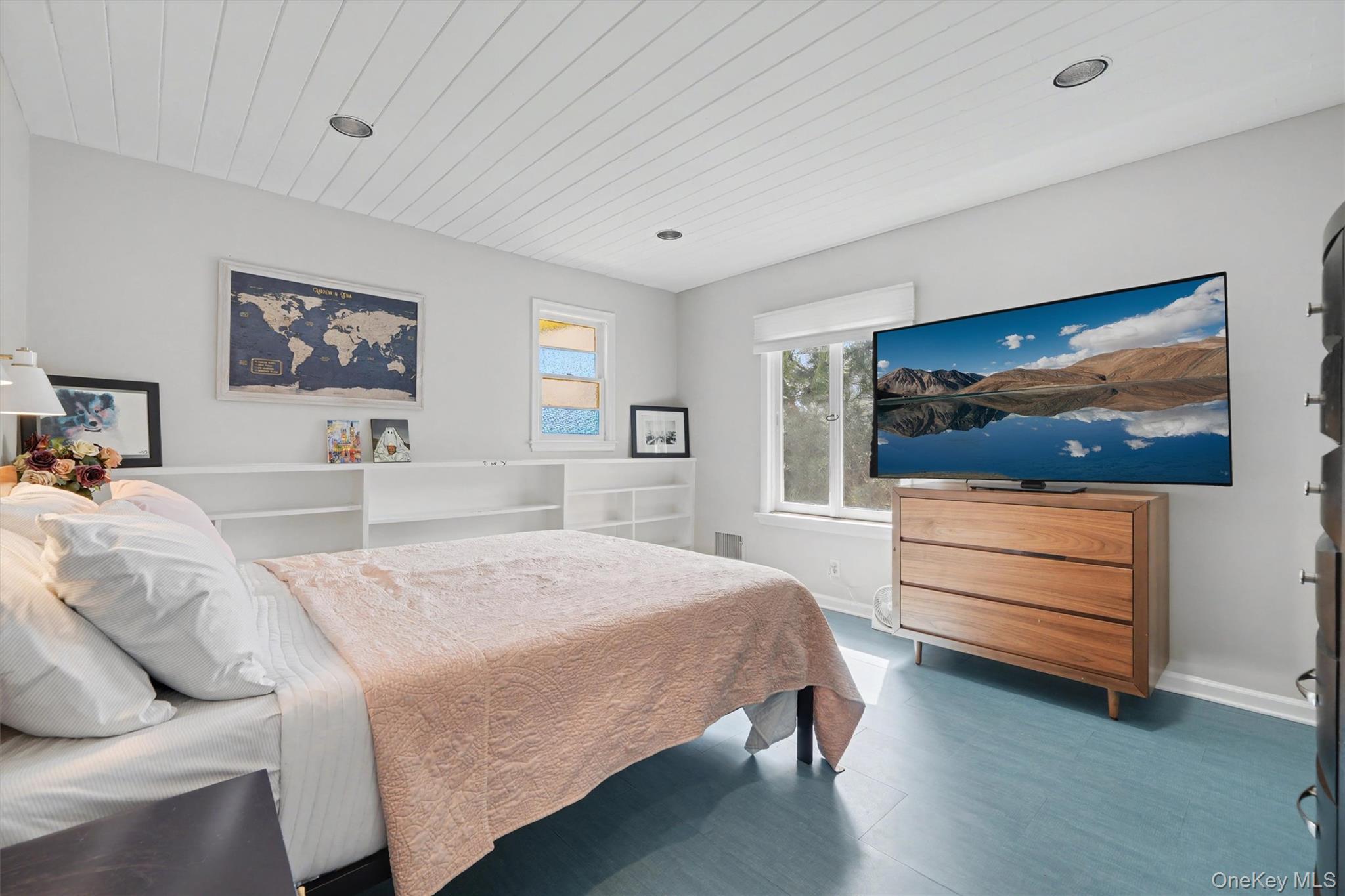 1304 Birch Hill Lane, Mamaroneck, NY 10543