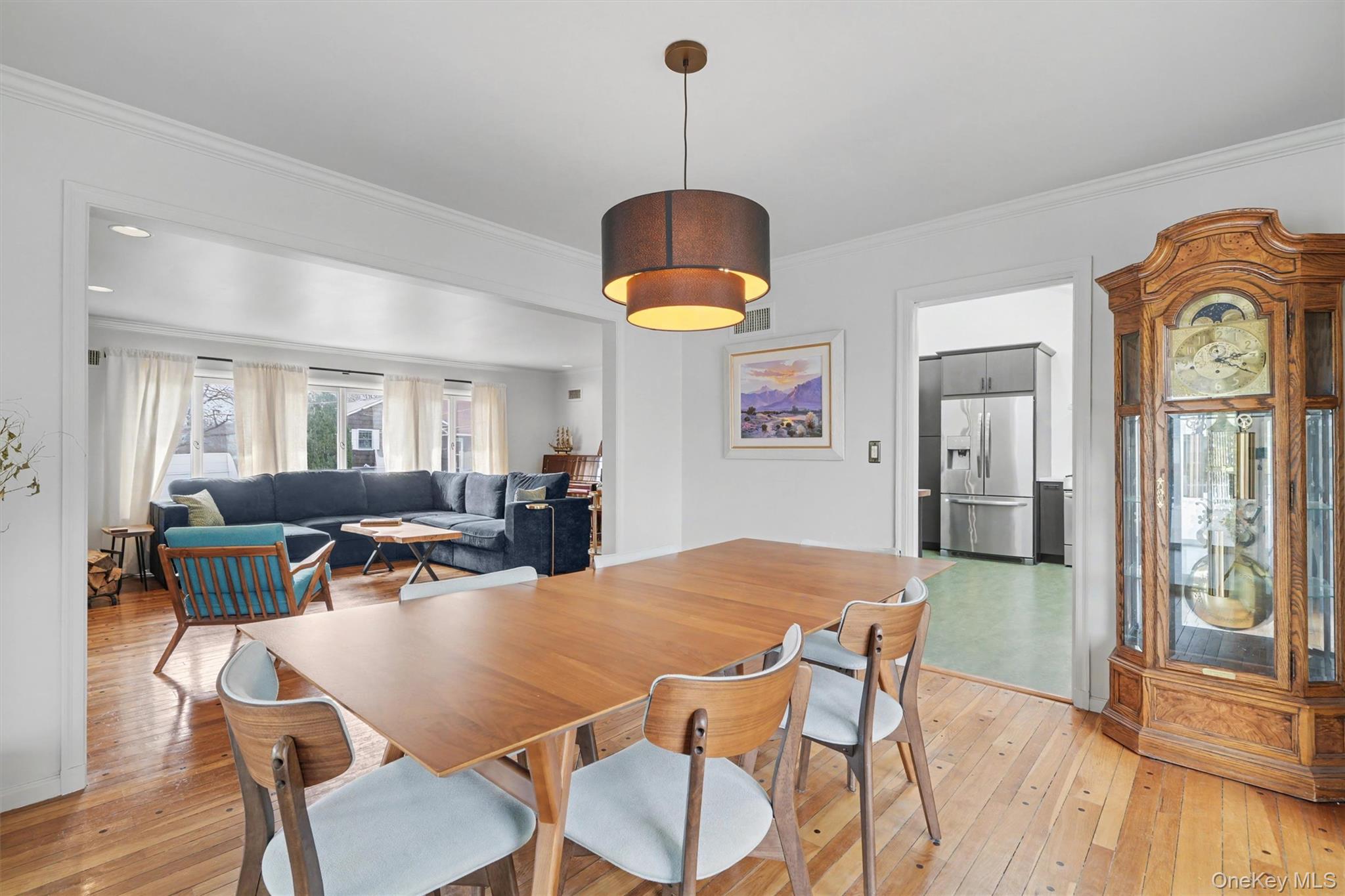 1304 Birch Hill Lane, Mamaroneck, NY 10543