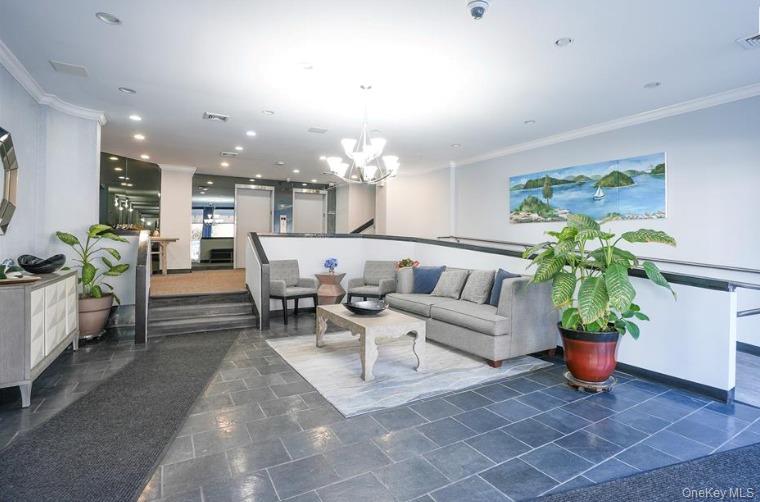 500 High Point Drive # 412, Hartsdale, NY 10530