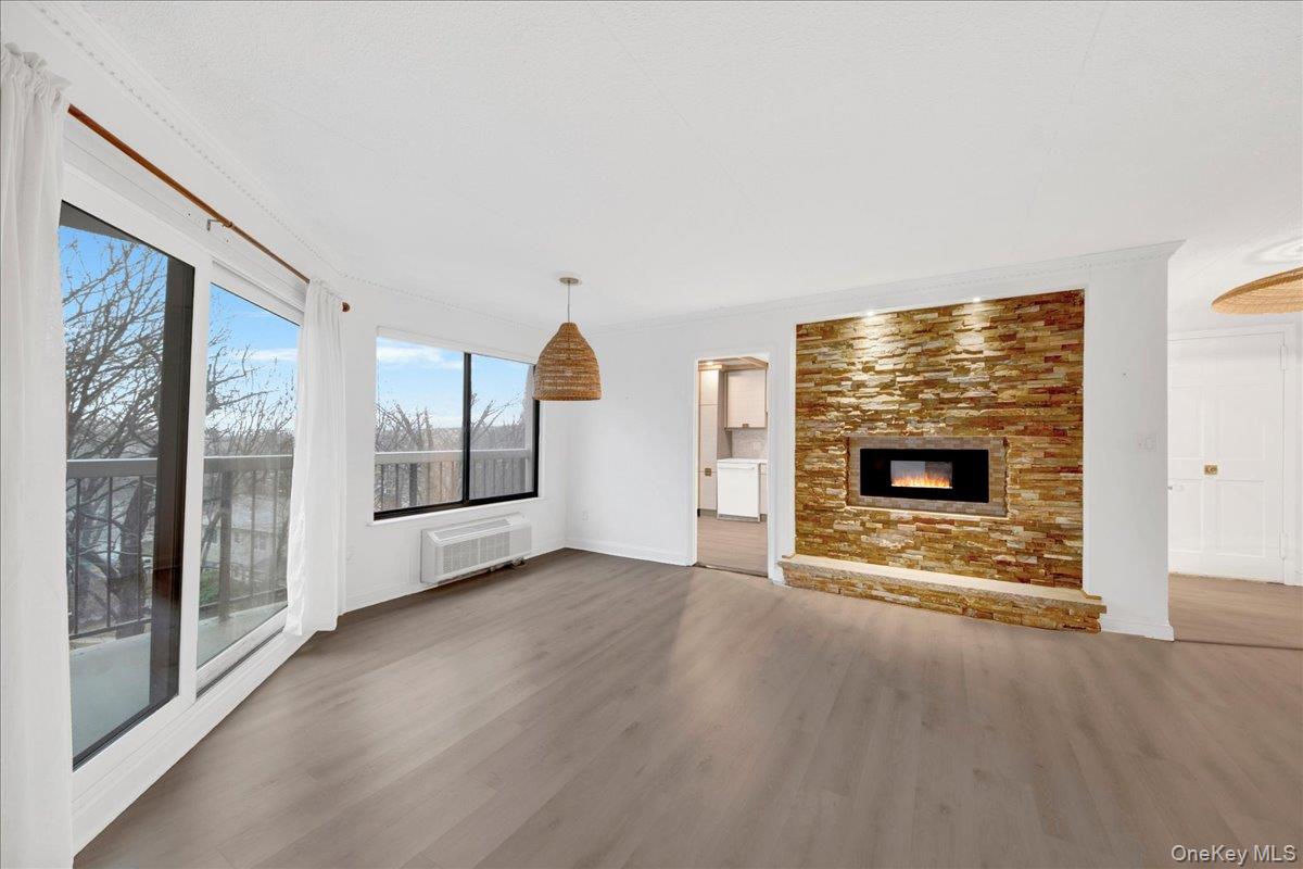 500 High Point Drive # 412, Hartsdale, NY 10530