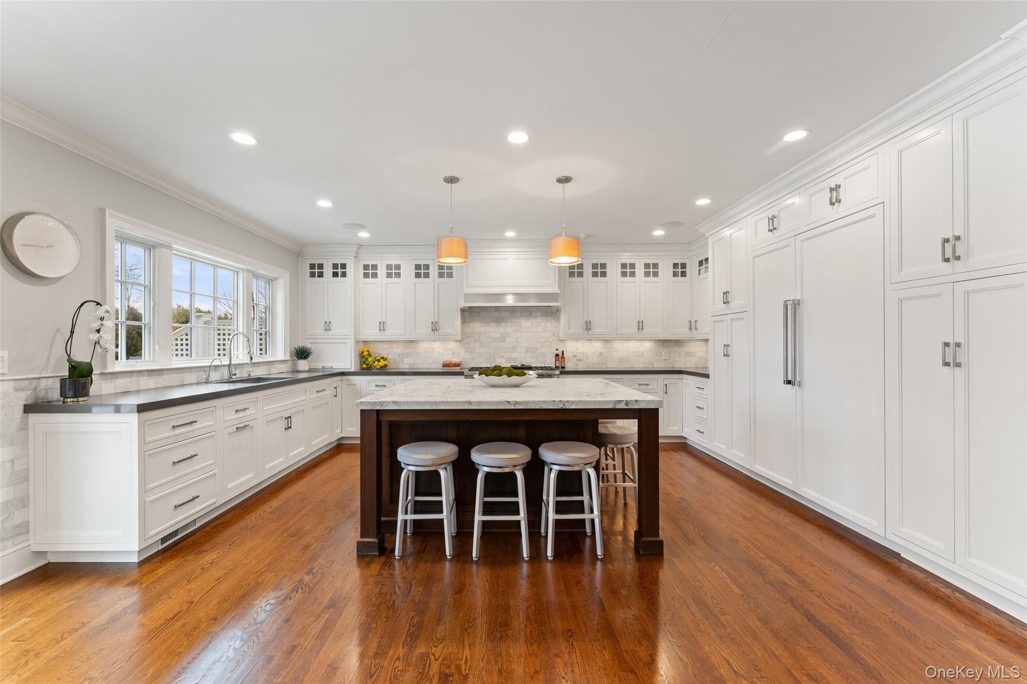 326 Heathcote Road, Scarsdale, NY 10583