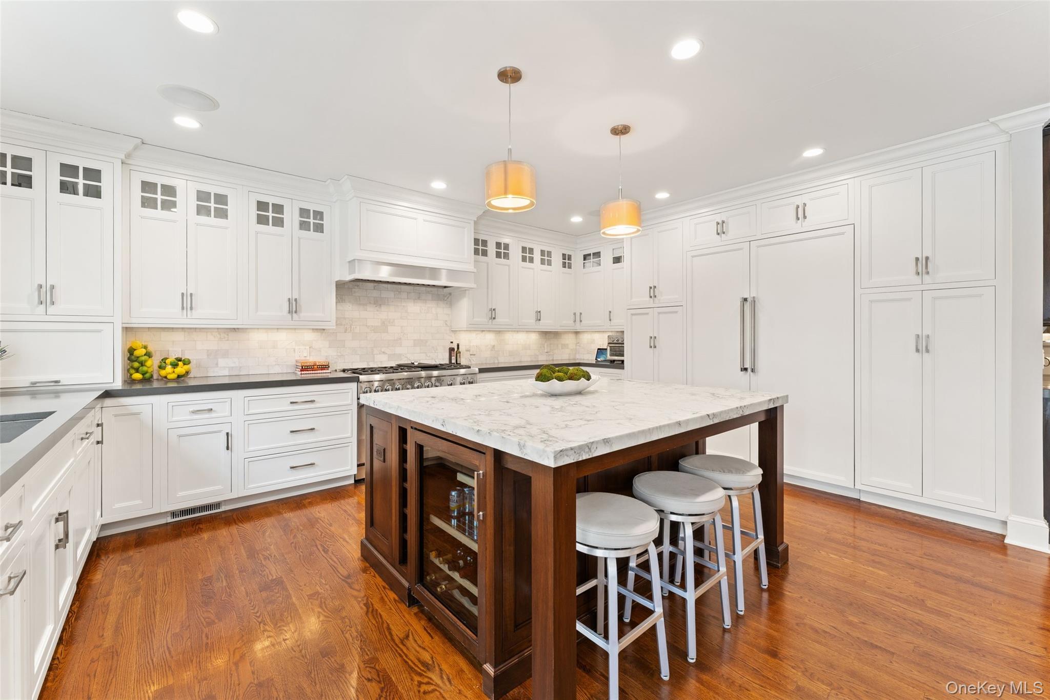 326 Heathcote Road, Scarsdale, NY 10583