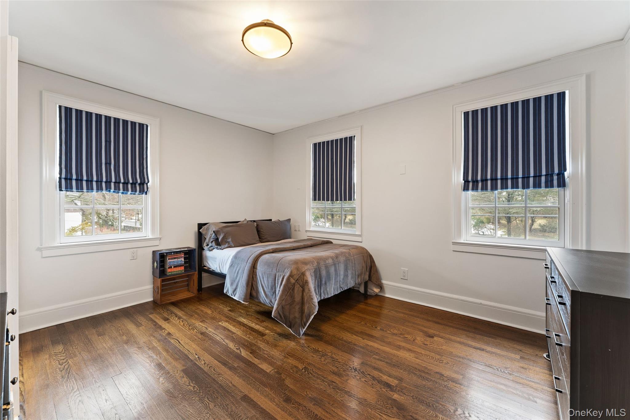 326 Heathcote Road, Scarsdale, NY 10583