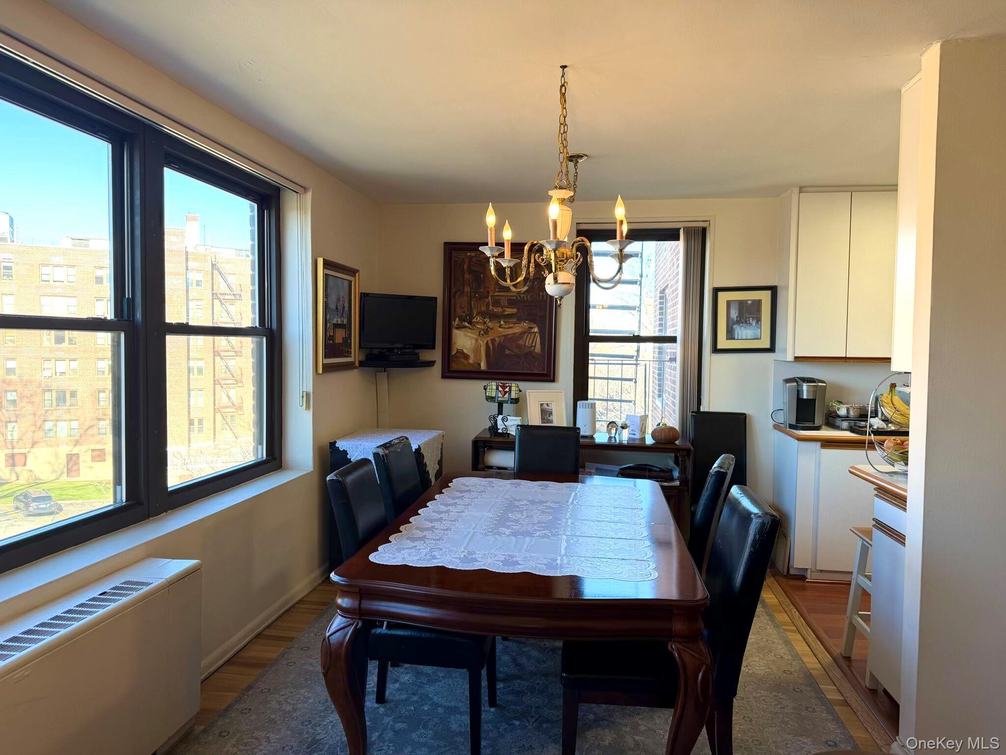 209-39 23 Ave # 4K, Bayside, NY 11360