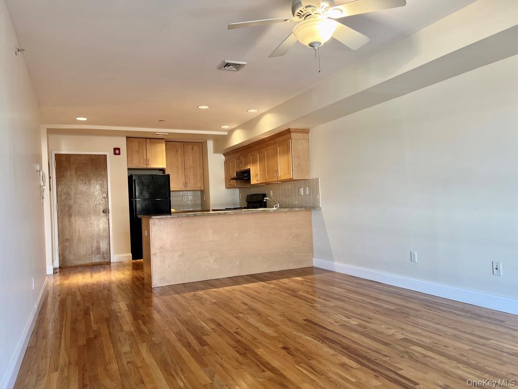 2 E Main Street # 7, Oyster Bay, NY 11771