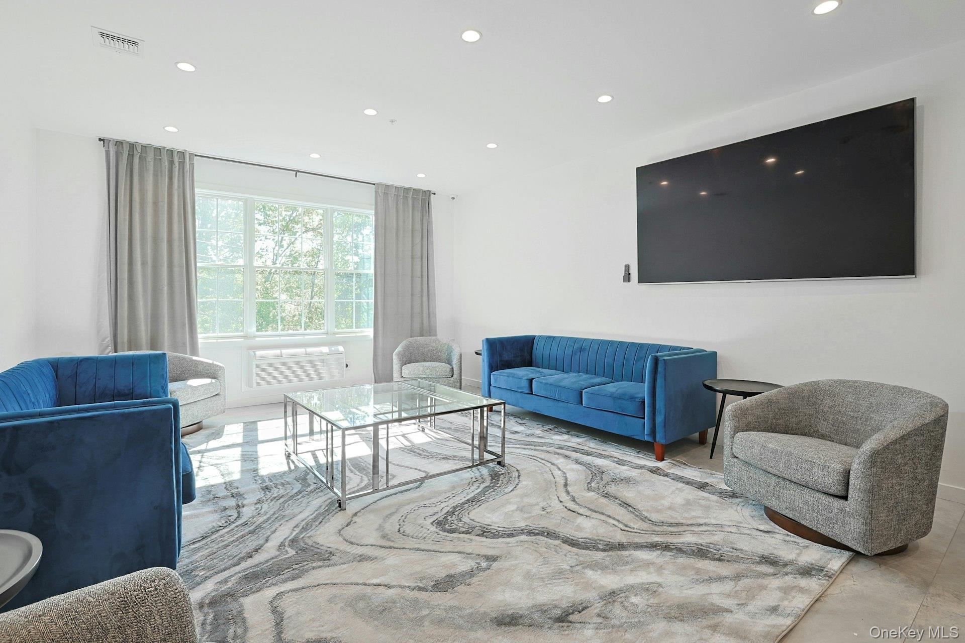 962 S Route 9W # 103, Congers, NY 10920