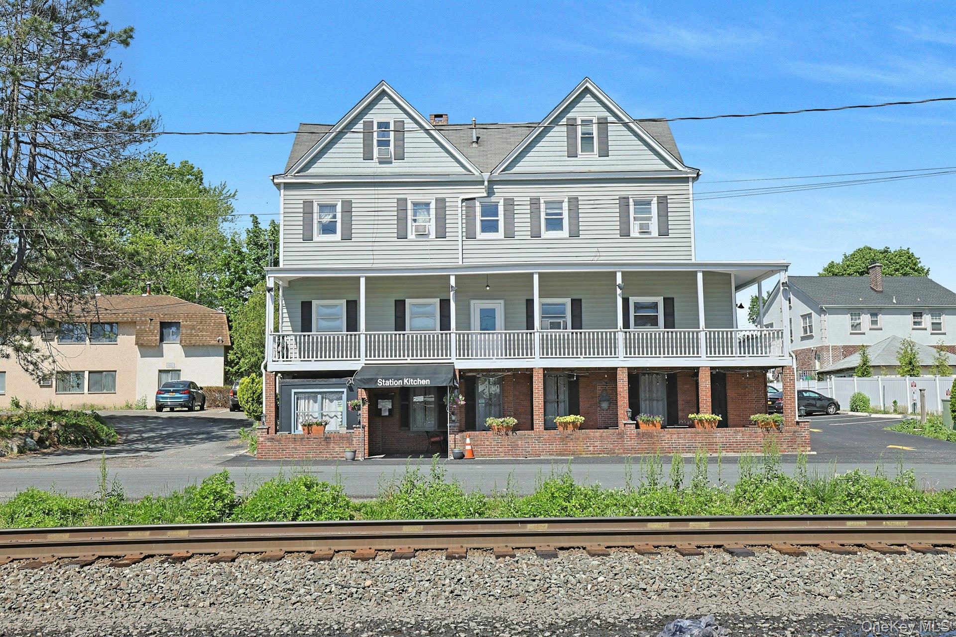 962 S Route 9W # 103, Congers, NY 10920