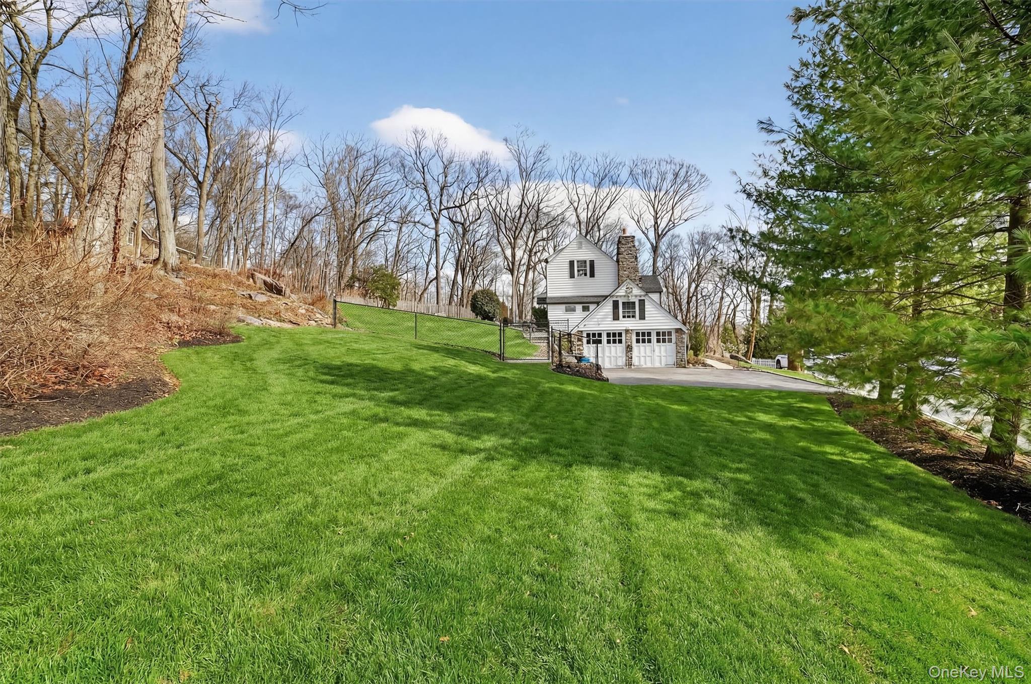 69 Locust Avenue, Cortlandt Manor, NY 10567