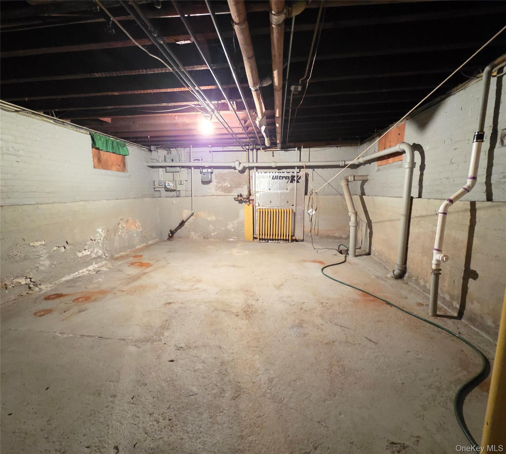 242 Graff Avenue, Bronx, NY 10465