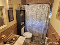 35 Mulford Place, Hempstead, NY 11550