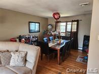 35 Mulford Place, Hempstead, NY 11550