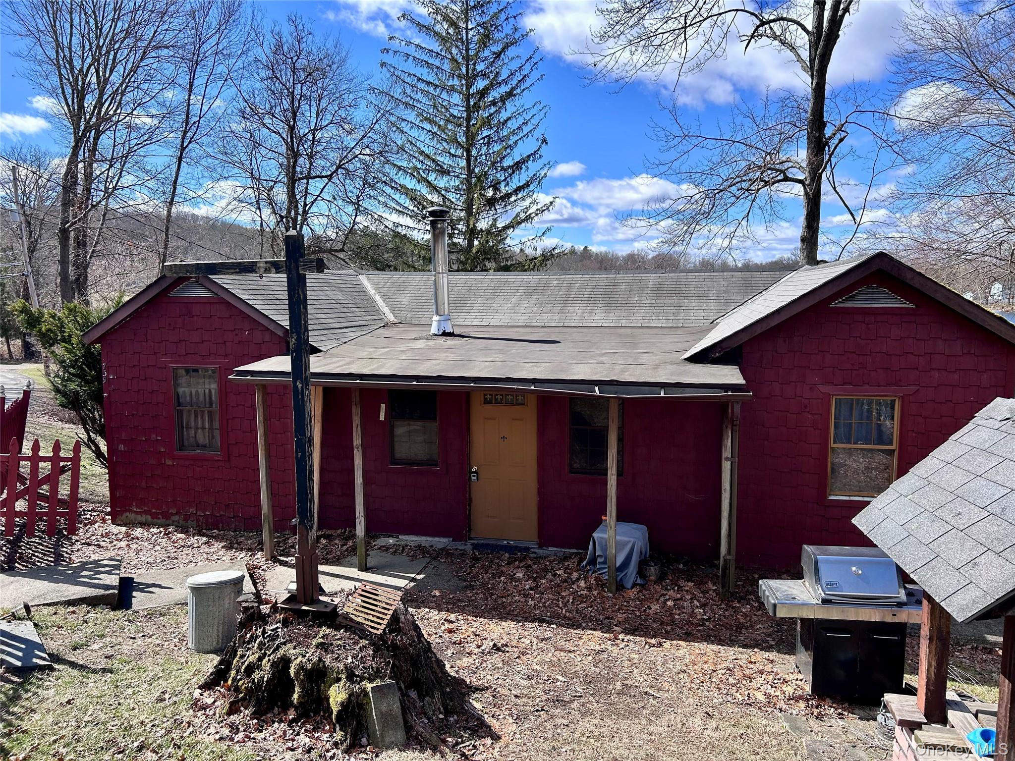 759 E Hillside Road, Wappingers Falls, NY 12590