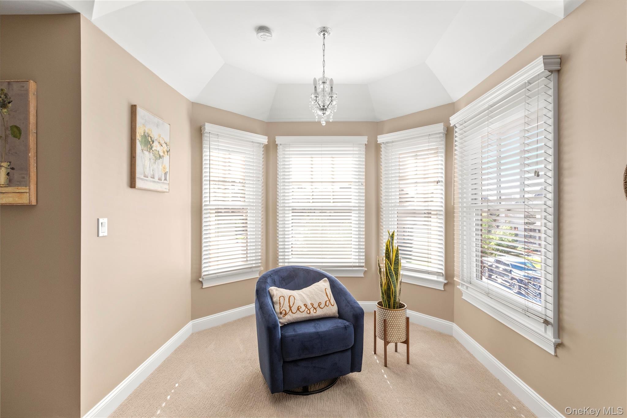 89 Jims Trail, Bayport, NY 11705