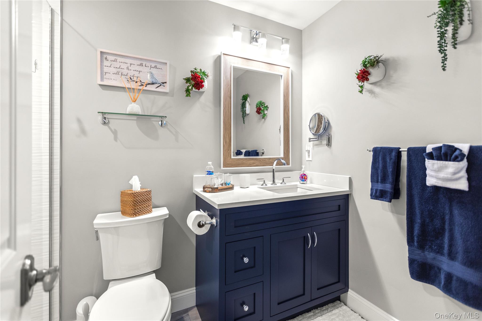 89 Jims Trail, Bayport, NY 11705