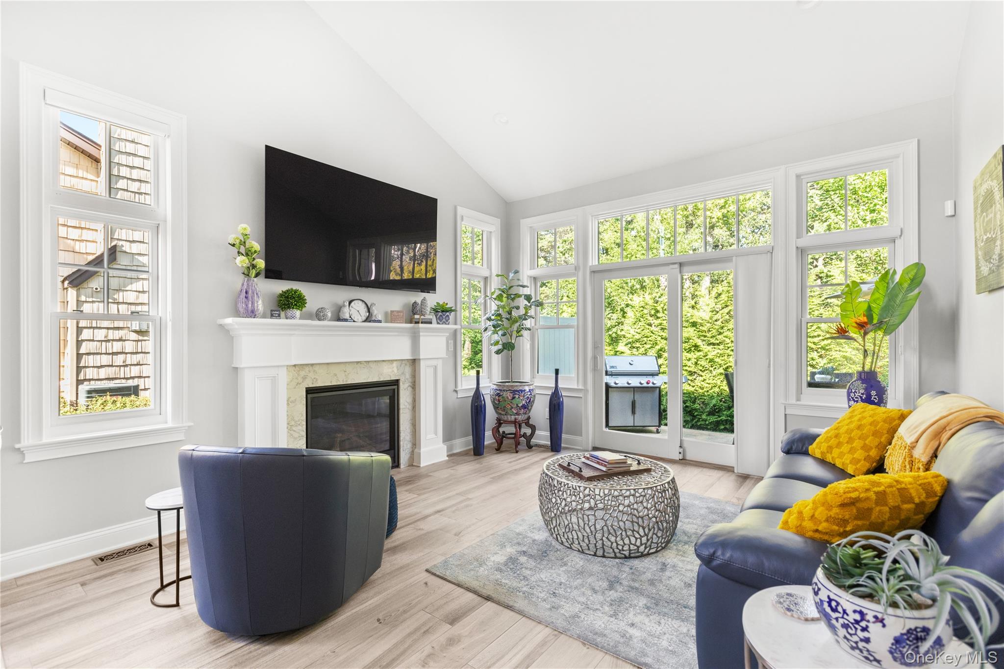 89 Jims Trail, Bayport, NY 11705