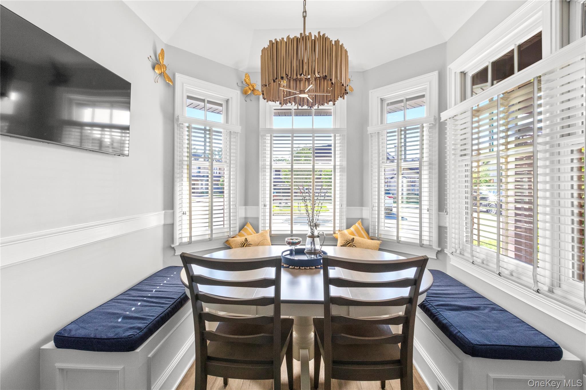 89 Jims Trail, Bayport, NY 11705