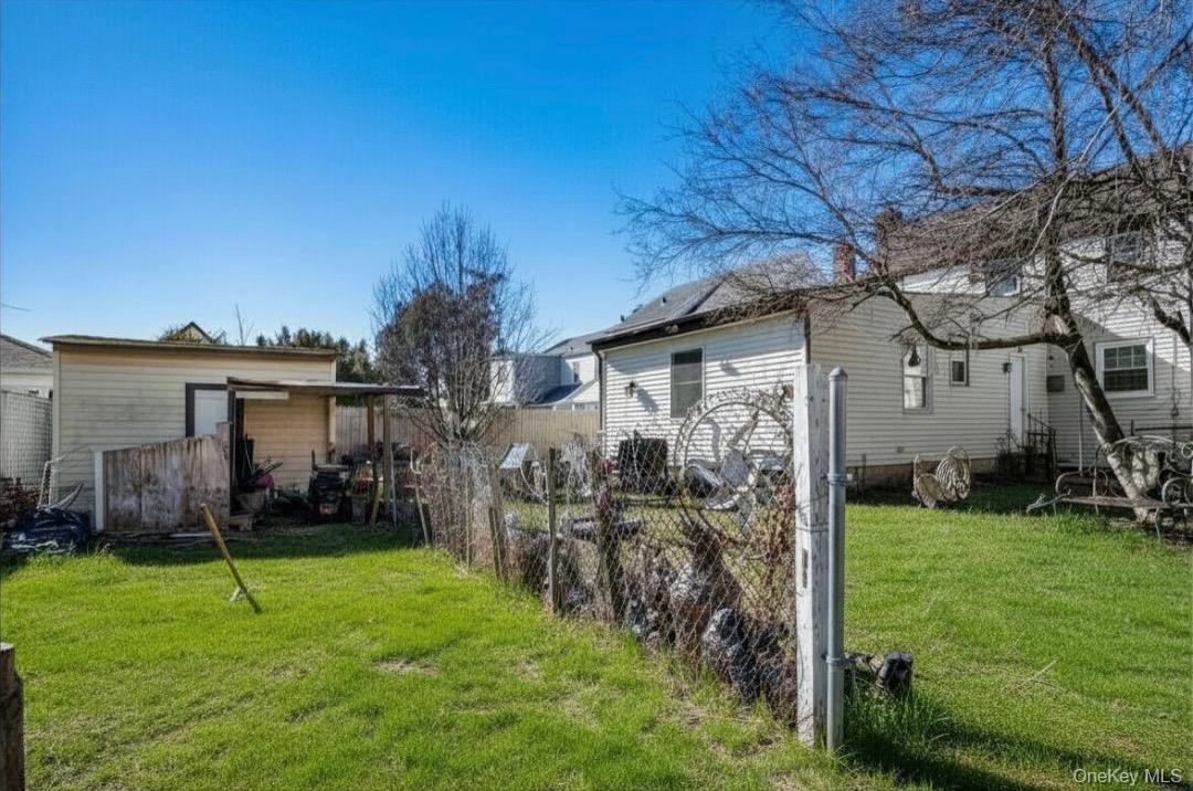 16 Hendrickson Avenue, Hempstead, NY 11550