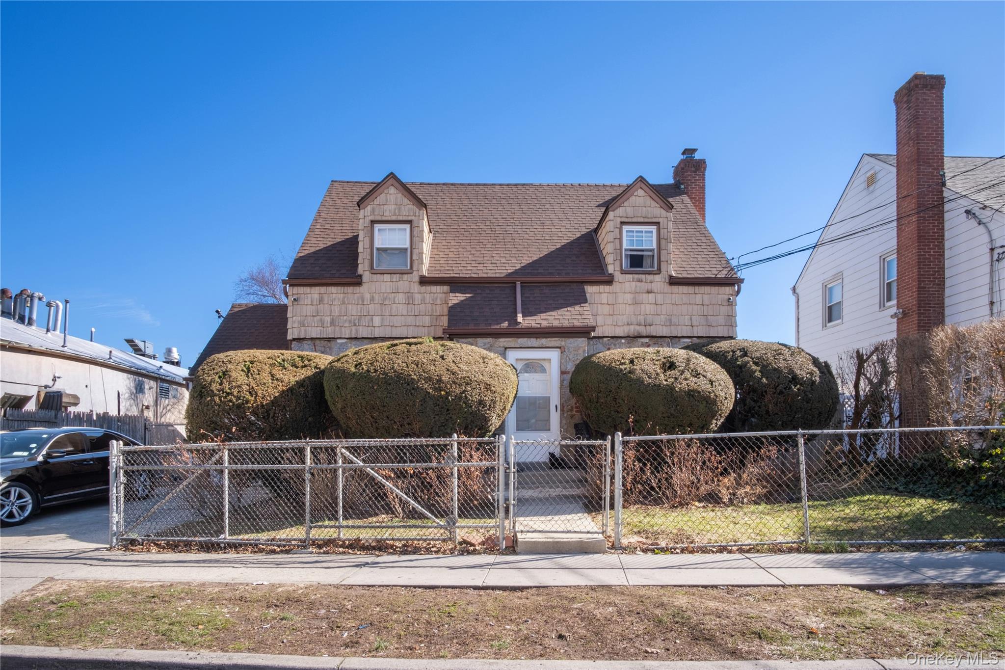 16 Hendrickson Avenue, Hempstead, NY 11550