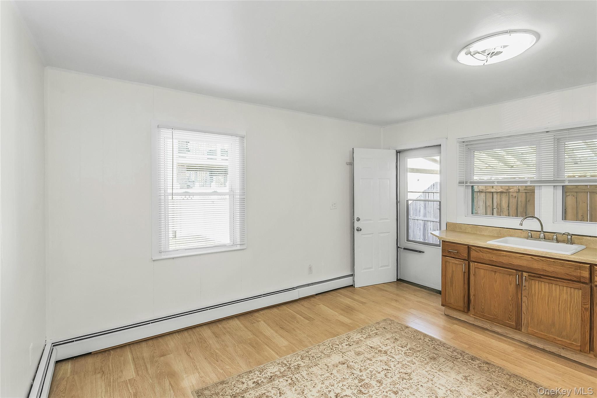 87 KELLUM, West Babylon, NY 11704