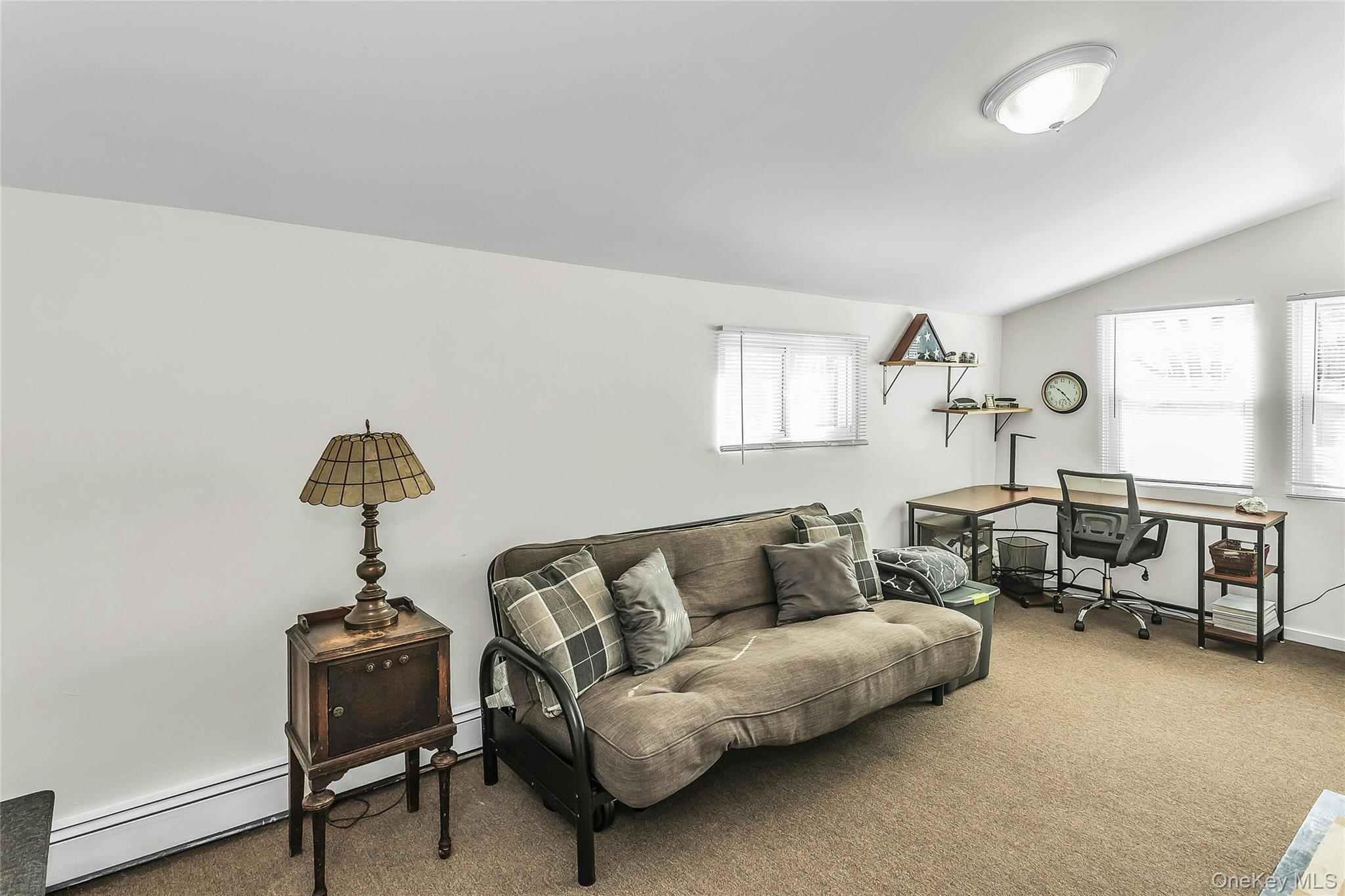 87 KELLUM, West Babylon, NY 11704