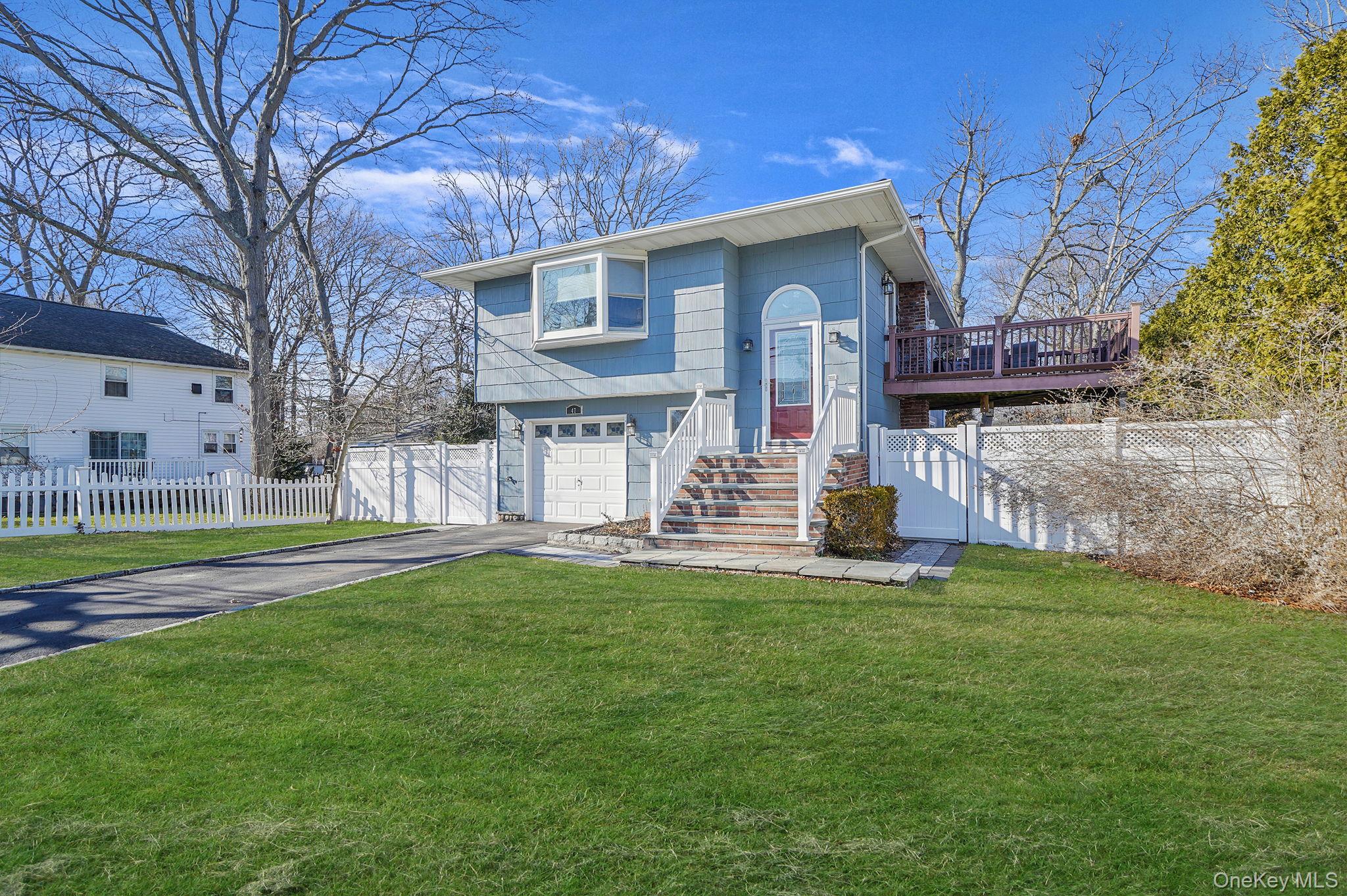 47 2nd Street, Ronkonkoma, NY 11779