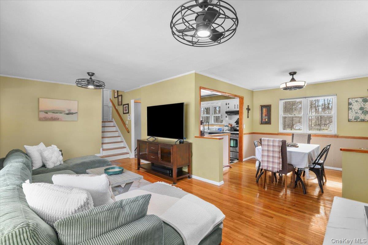 4 Ridgewood Terrace, Poughkeepsie, NY 12603