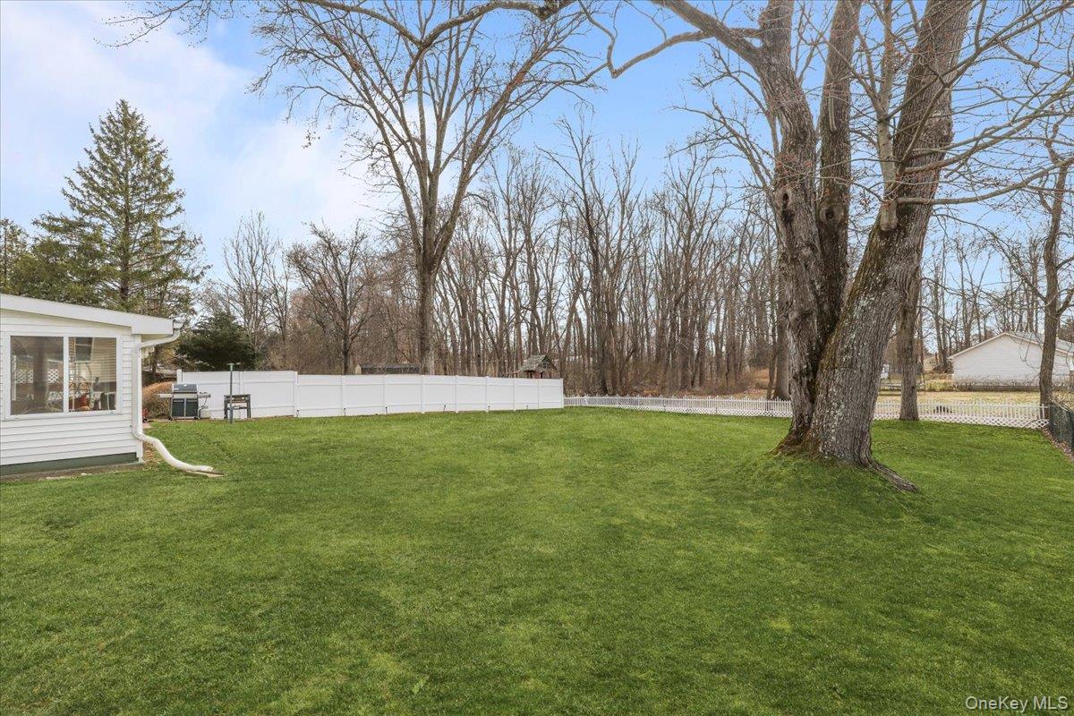 4 Ridgewood Terrace, Poughkeepsie, NY 12603