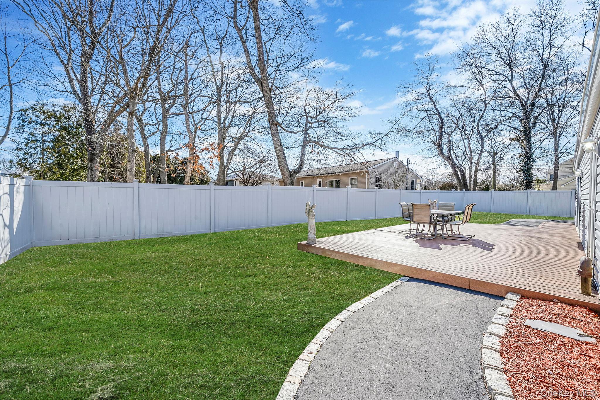 77 Propose Road, Shirley, NY 11967