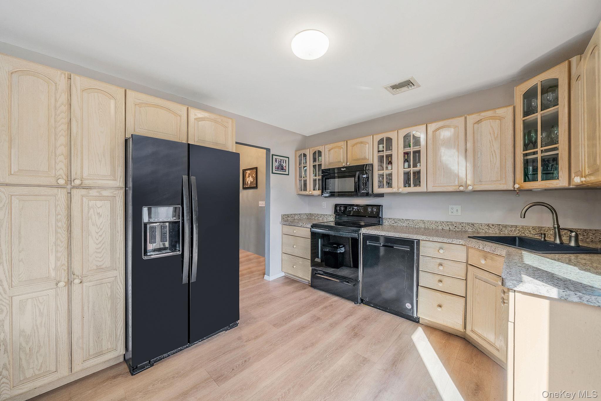 77 Propose Road, Shirley, NY 11967