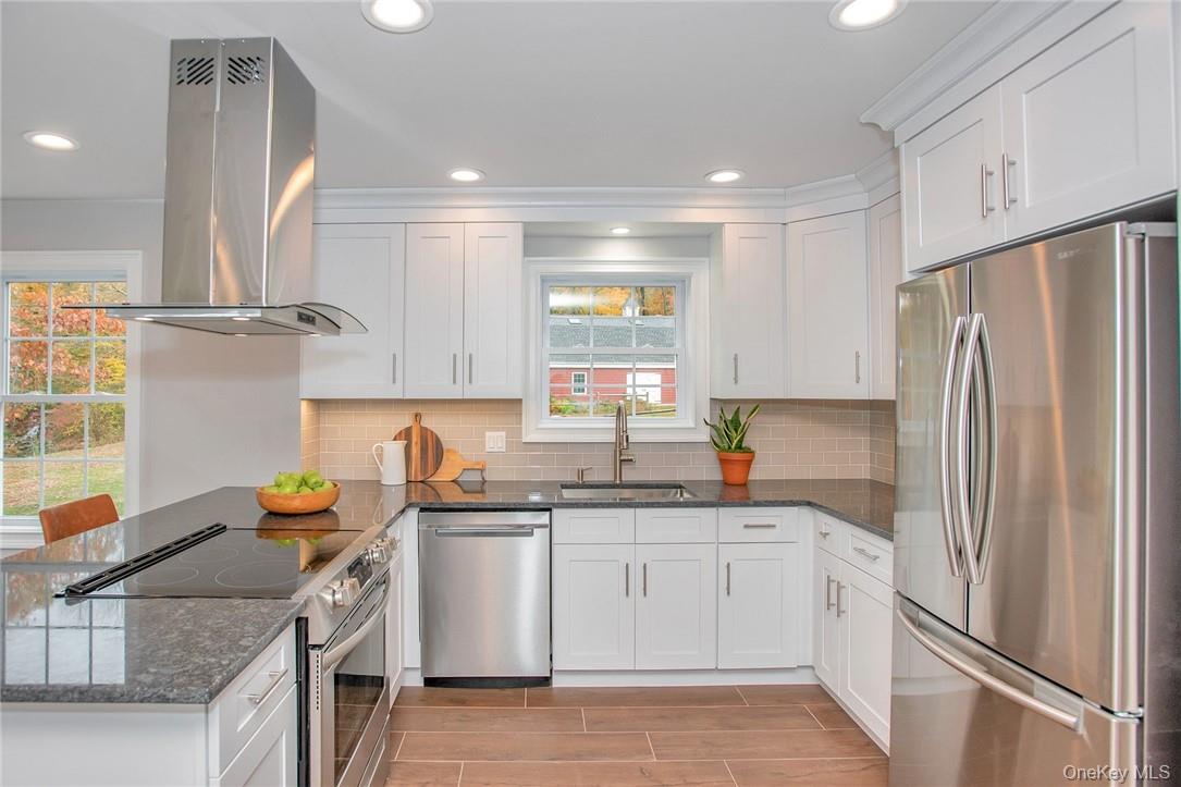 237 Tomahawk Street # 3, Baldwin Place, NY 10505