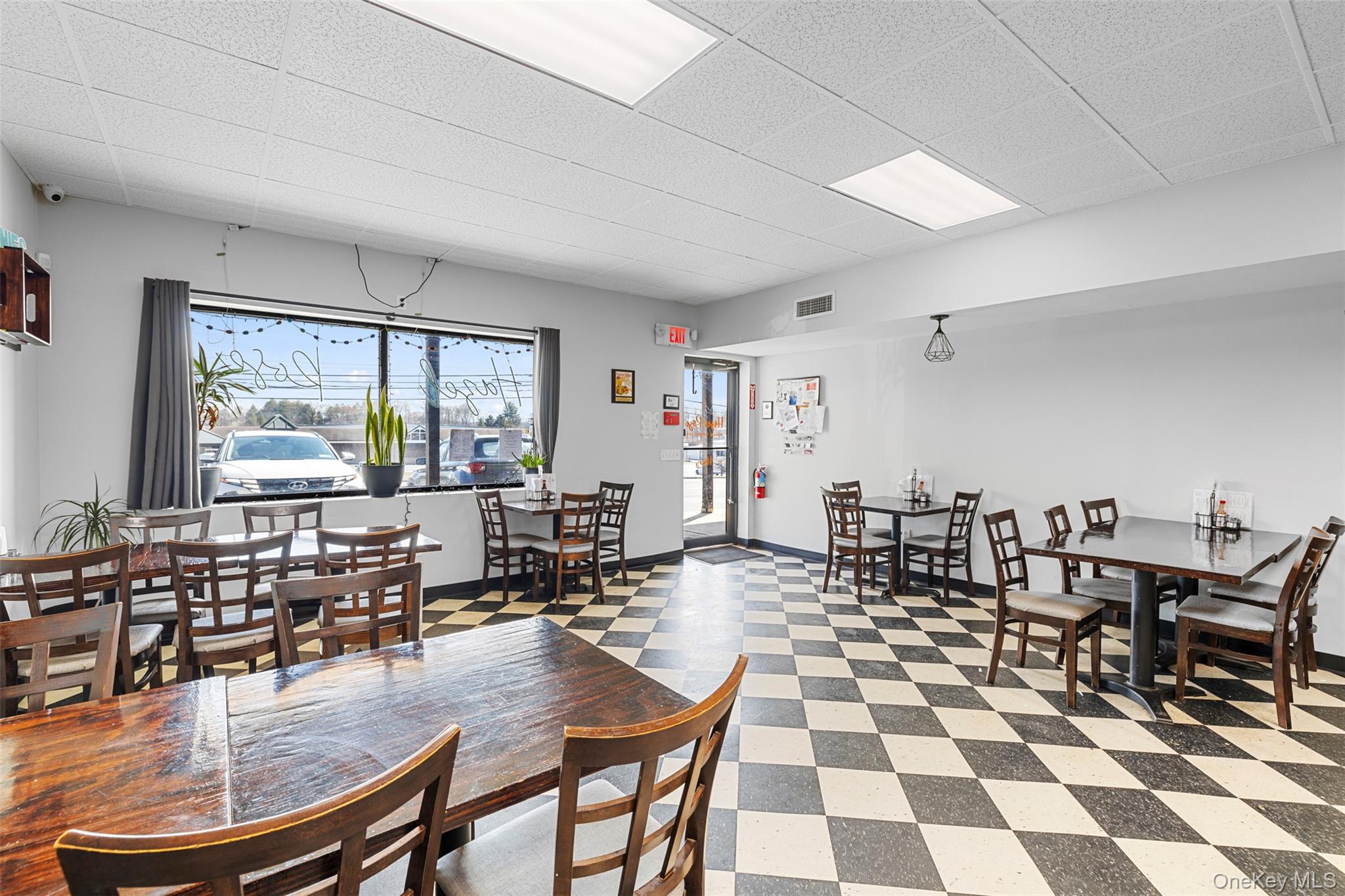 1447 Route 9W, Marlboro, NY 12542