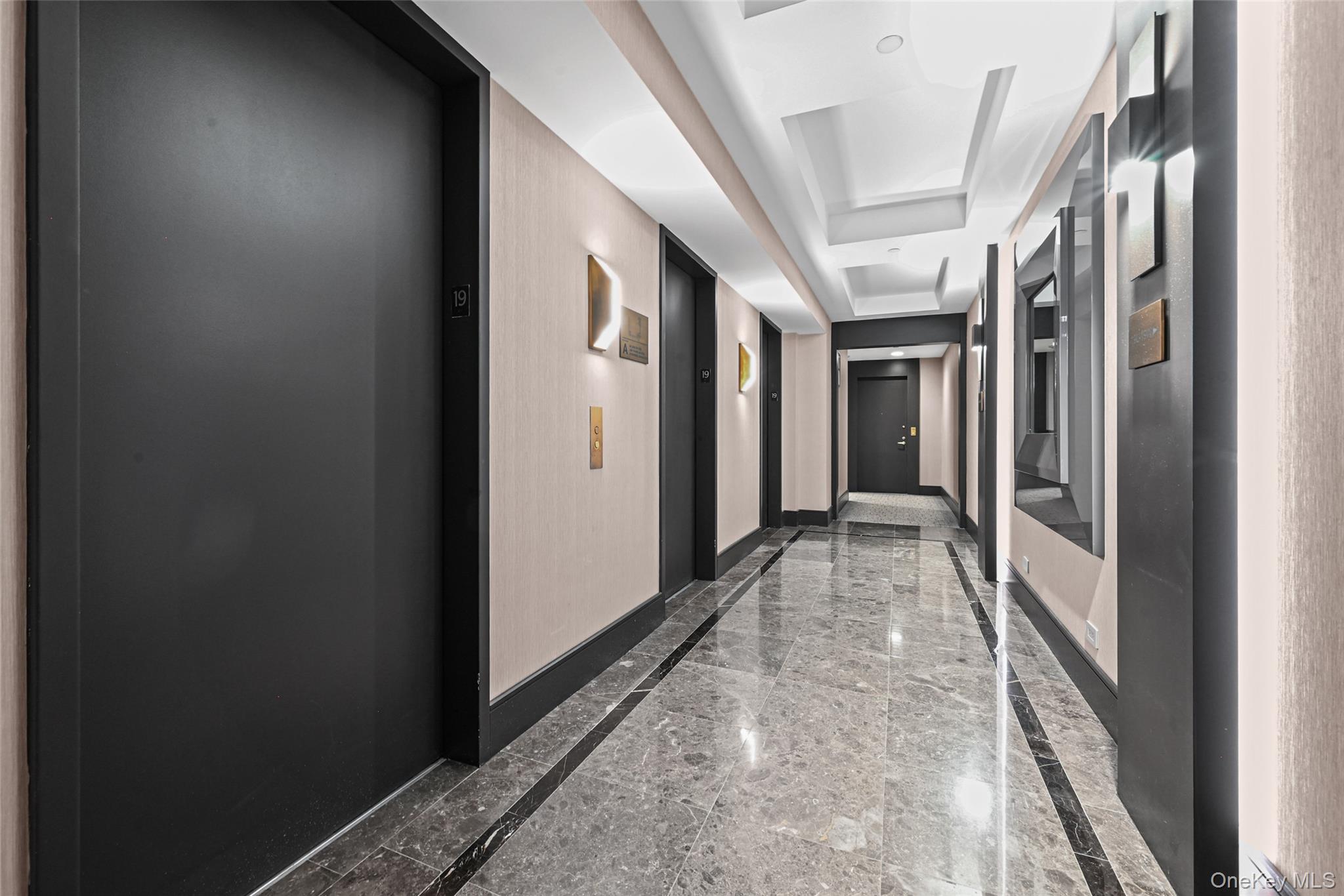 220 Riverside Boulevard # 19L, New York (Manhattan), NY 10069