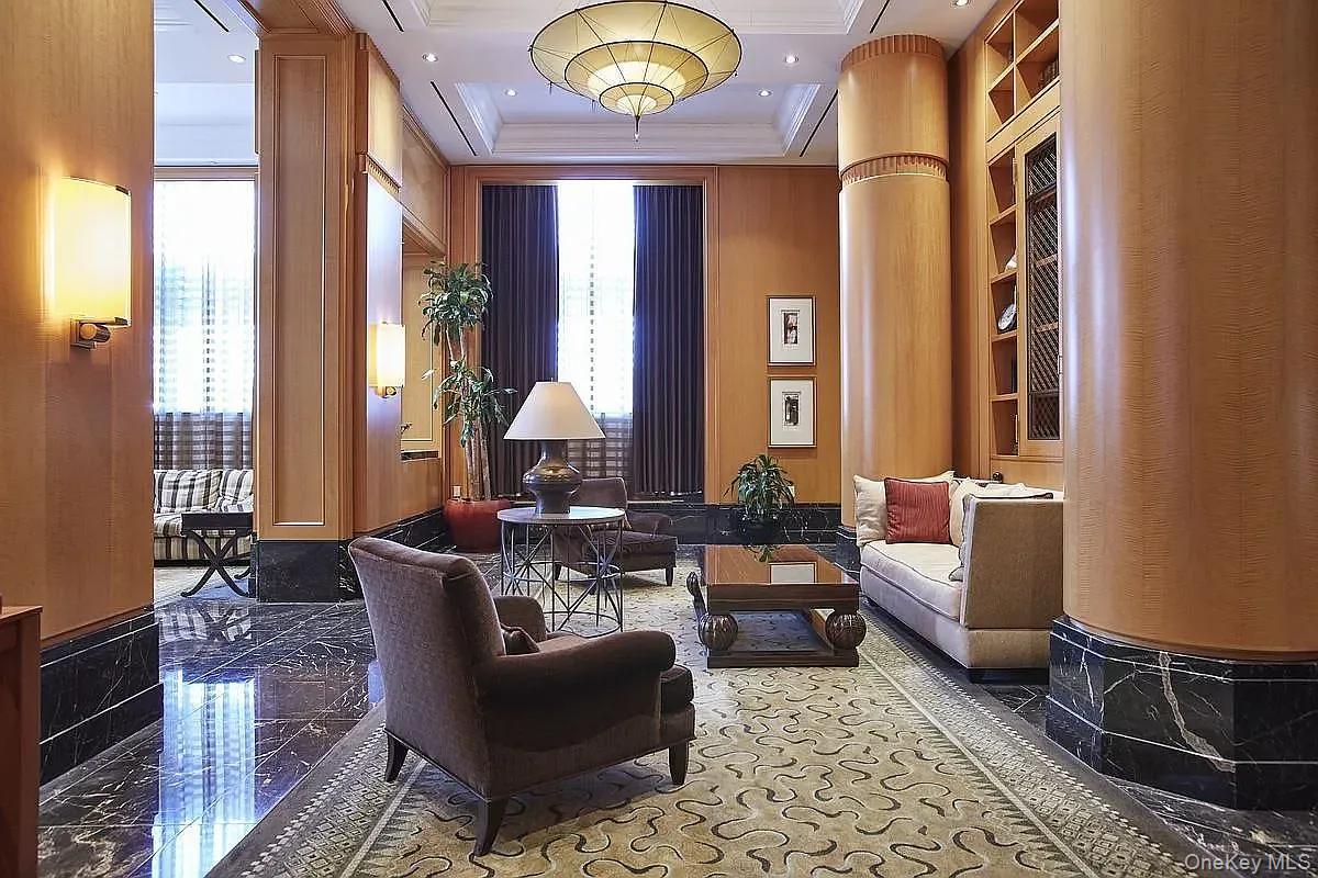 220 Riverside Boulevard # 19L, New York (Manhattan), NY 10069