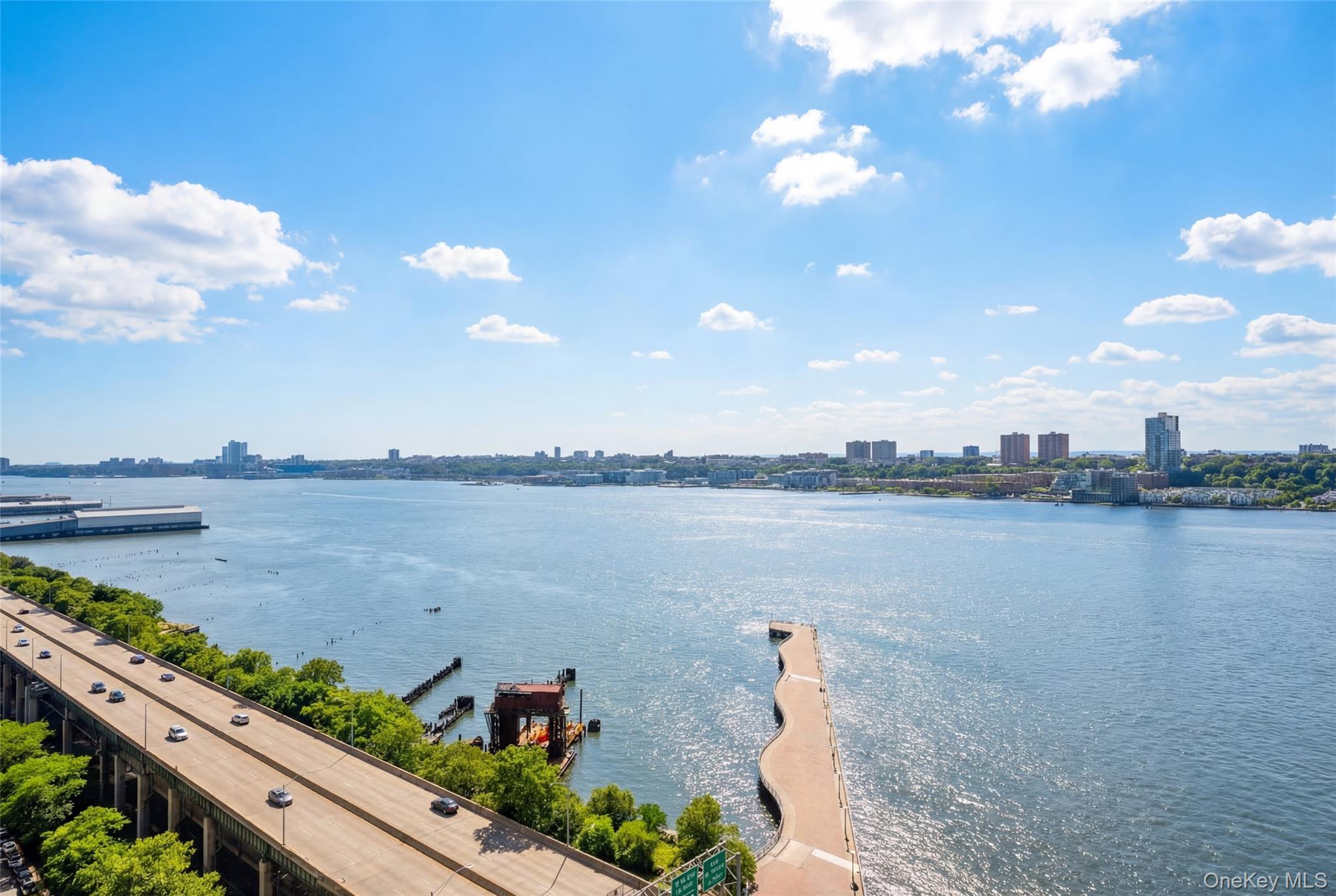 220 Riverside Boulevard # 19L, New York (Manhattan), NY 10069