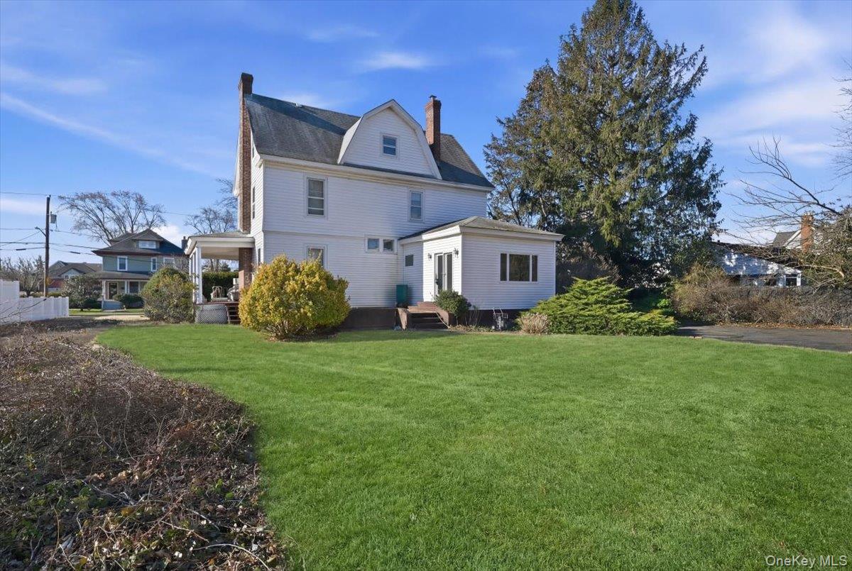 590 Waterview Road, Oceanside, NY 11572