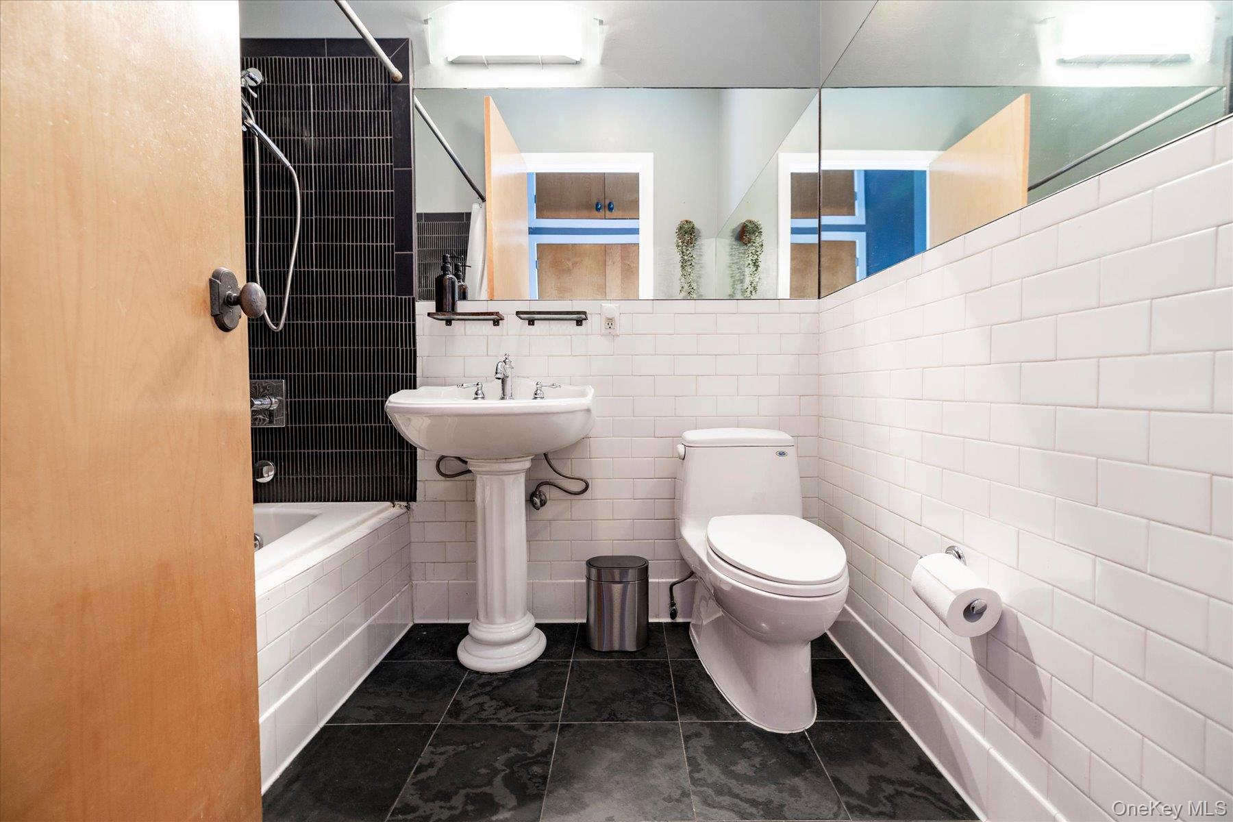 689 Myrtle Avenue # 3D, Brooklyn, NY 11205