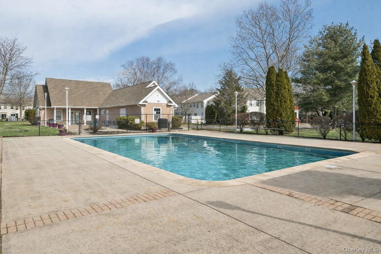 4 Commodore Circle, Port Jefferson Station, NY 11776