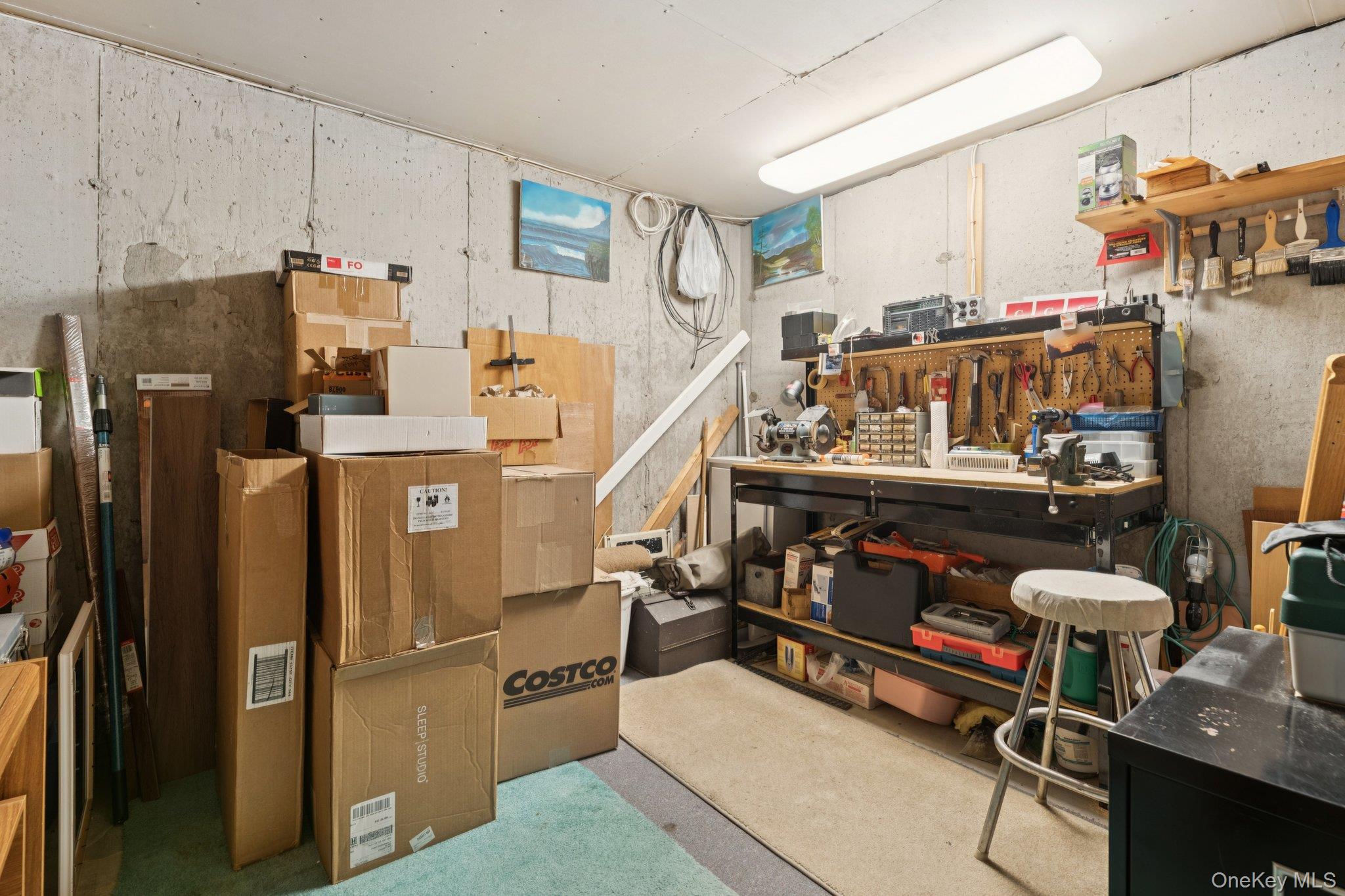 4 Commodore Circle, Port Jefferson Station, NY 11776