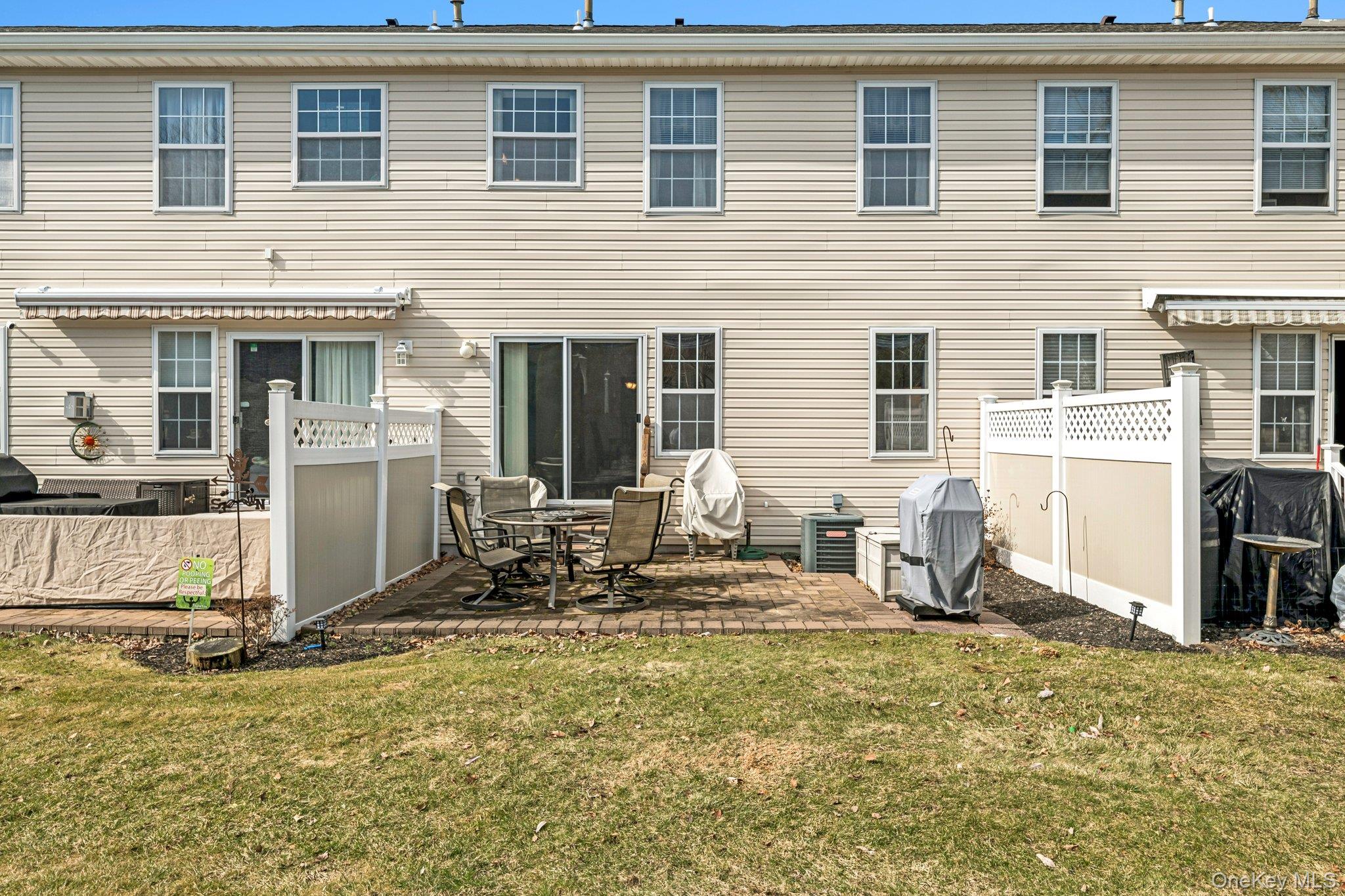 4 Commodore Circle, Port Jefferson Station, NY 11776