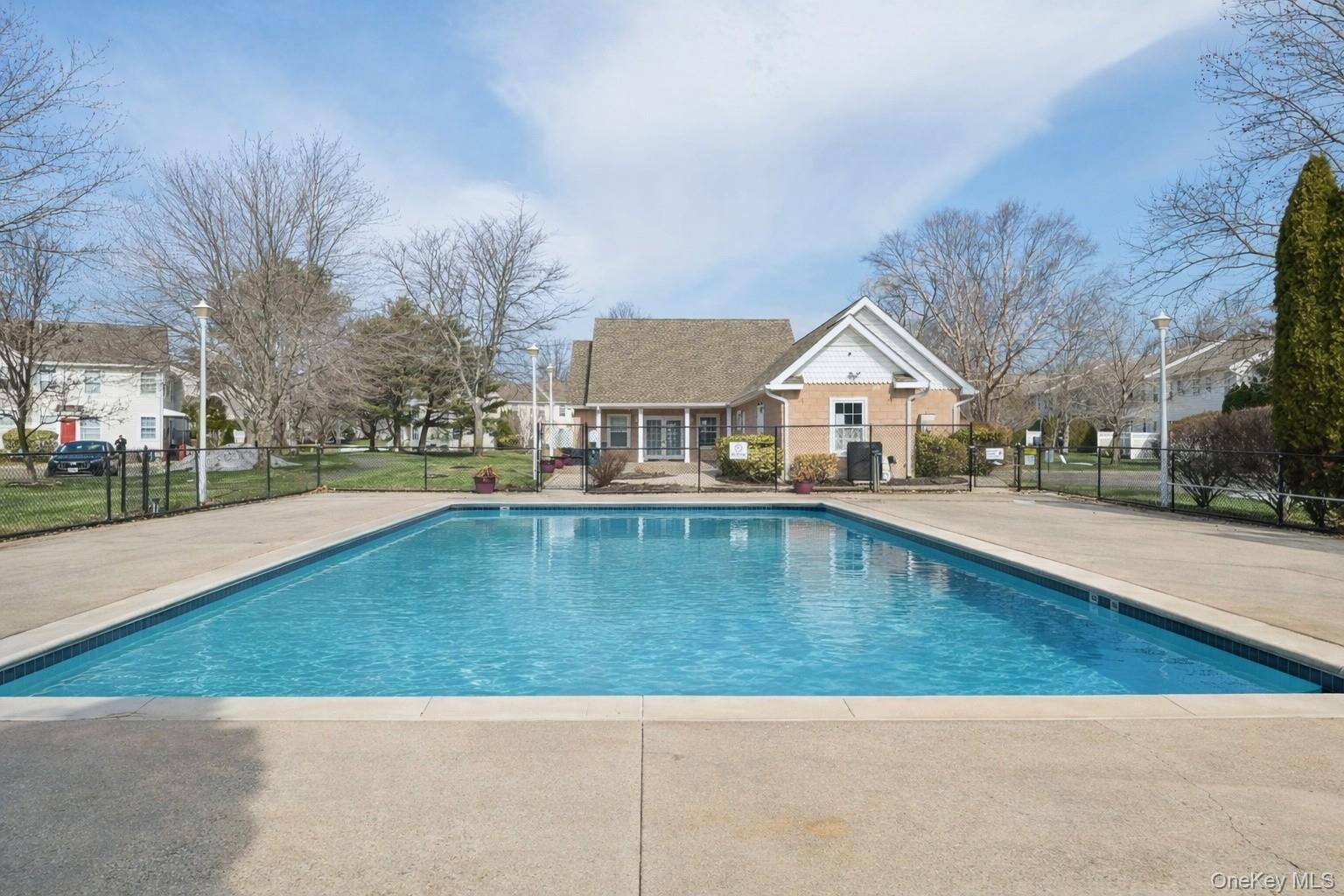 4 Commodore Circle, Port Jefferson Station, NY 11776