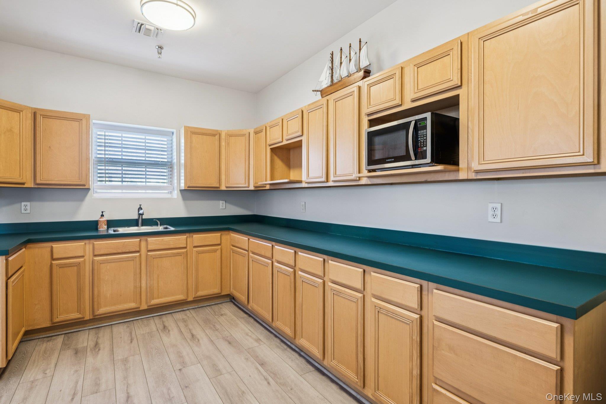 4 Commodore Circle, Port Jefferson Station, NY 11776