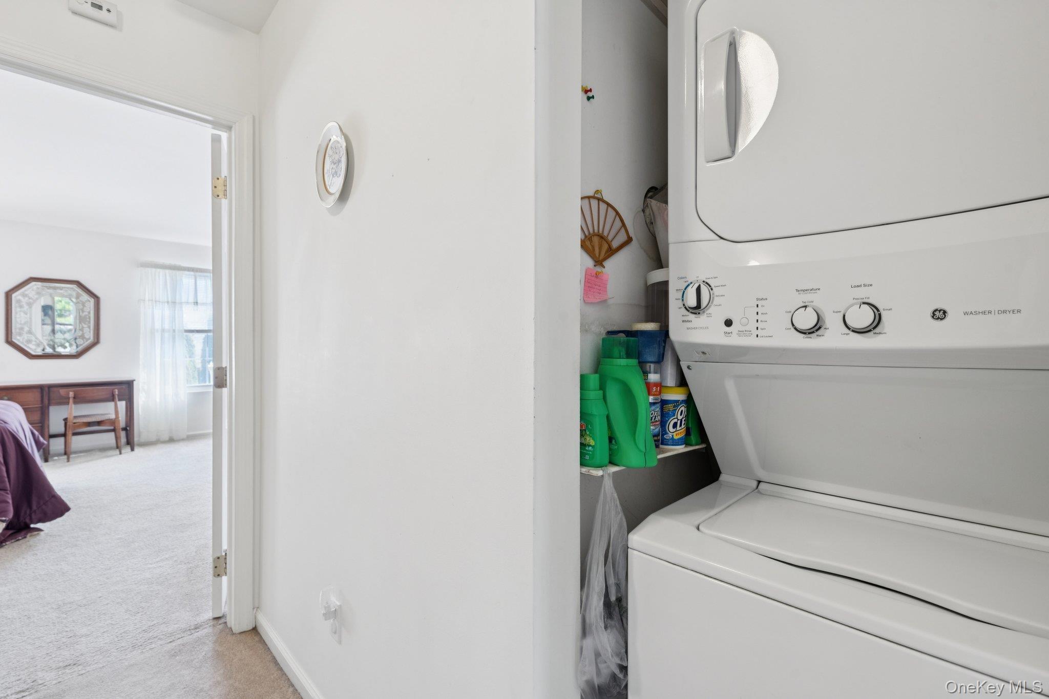 4 Commodore Circle, Port Jefferson Station, NY 11776