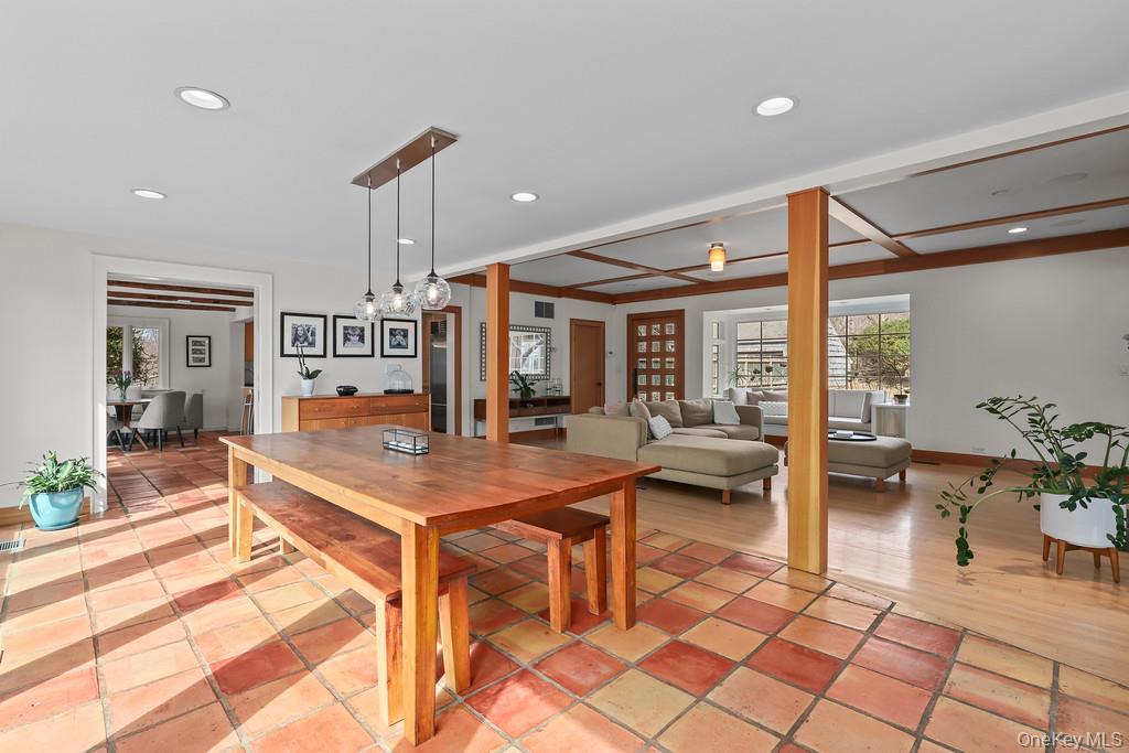 37 Hyatt Road, Briarcliff Manor, NY 10510