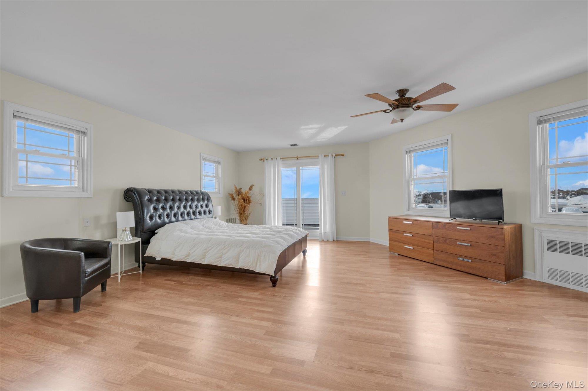 268 Gordon Place, Freeport, NY 11520