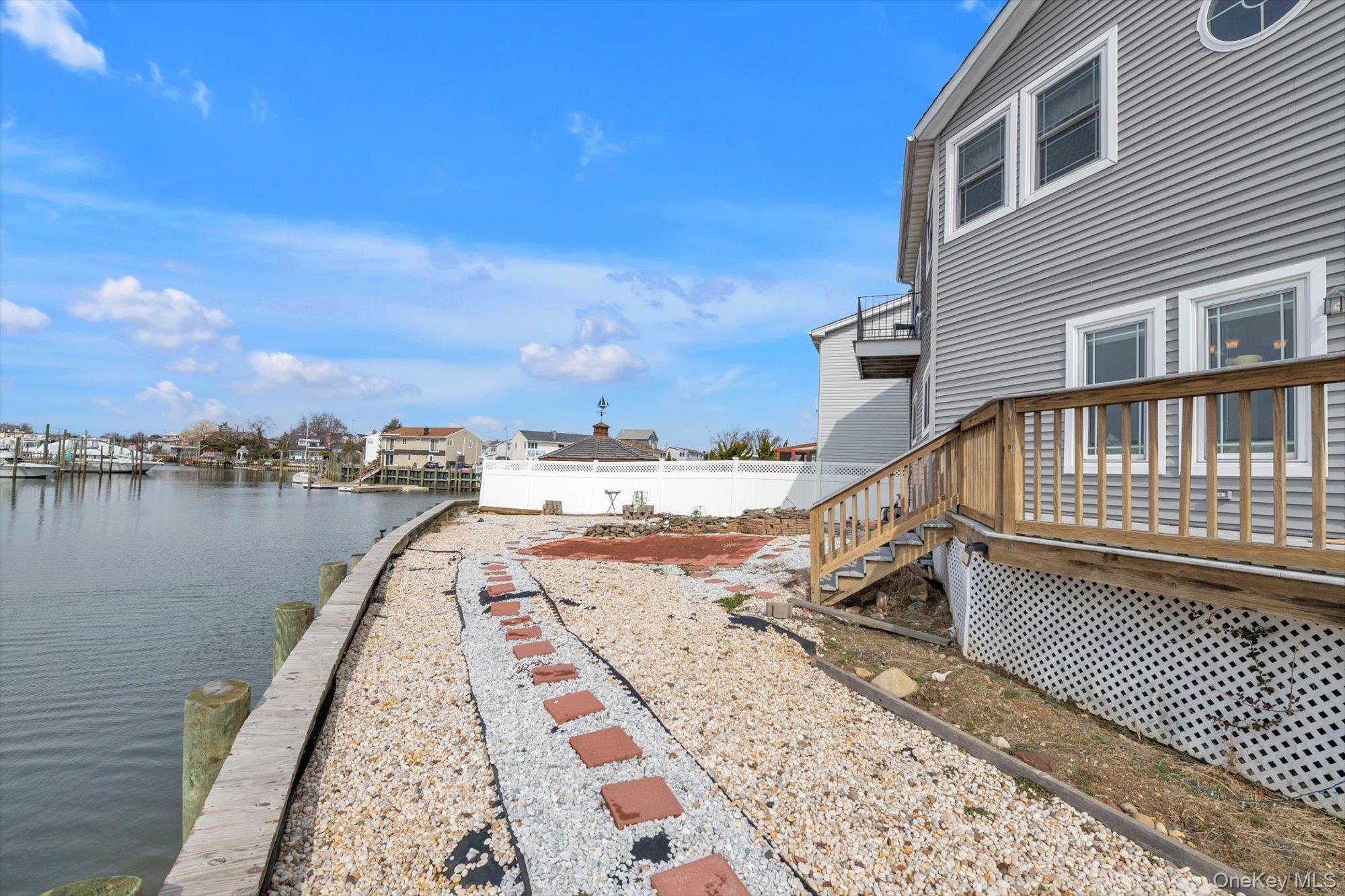 268 Gordon Place, Freeport, NY 11520